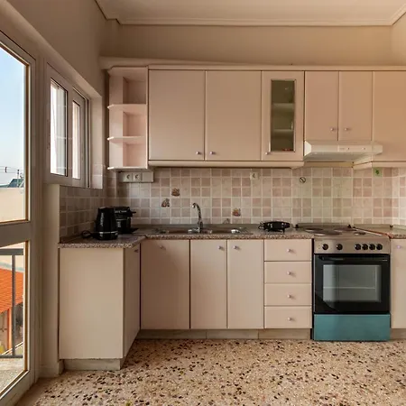 Urban Delight Апартаменты Каламата